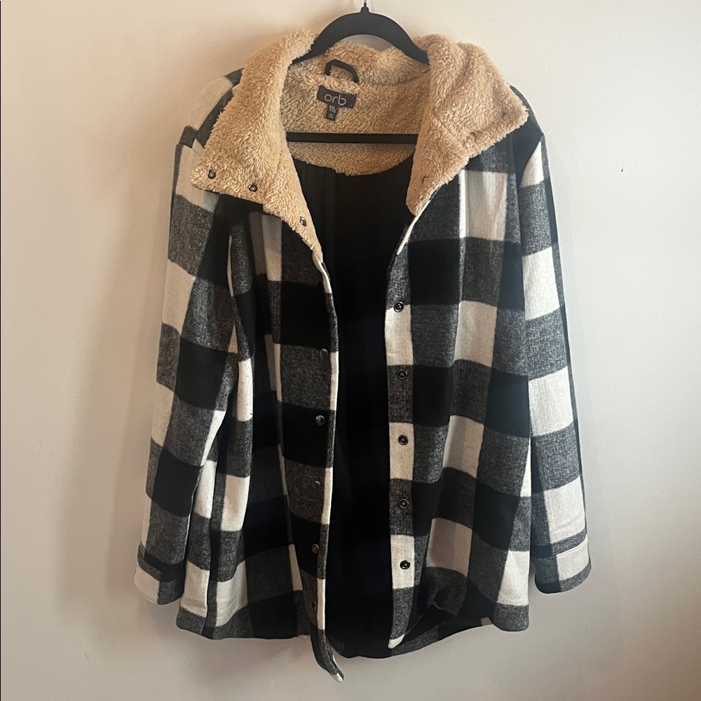 Orb Women's Black and White Checkered Teddy Jacket